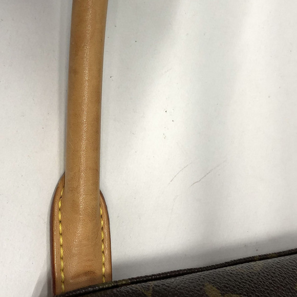 Louis Vuitton Looping MM Monogram Brown Shoulder Bag - Picture 8 of 13